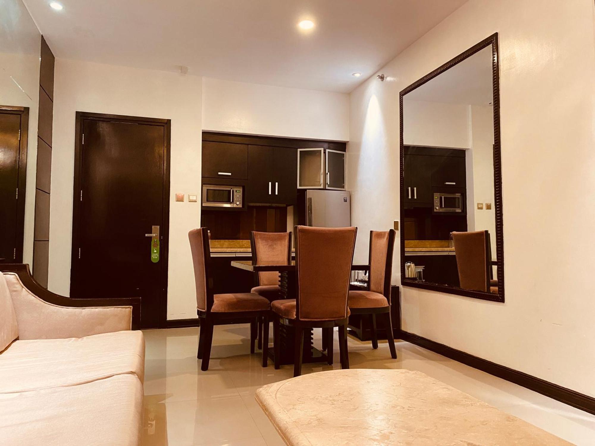 Prime Hotel Angeles