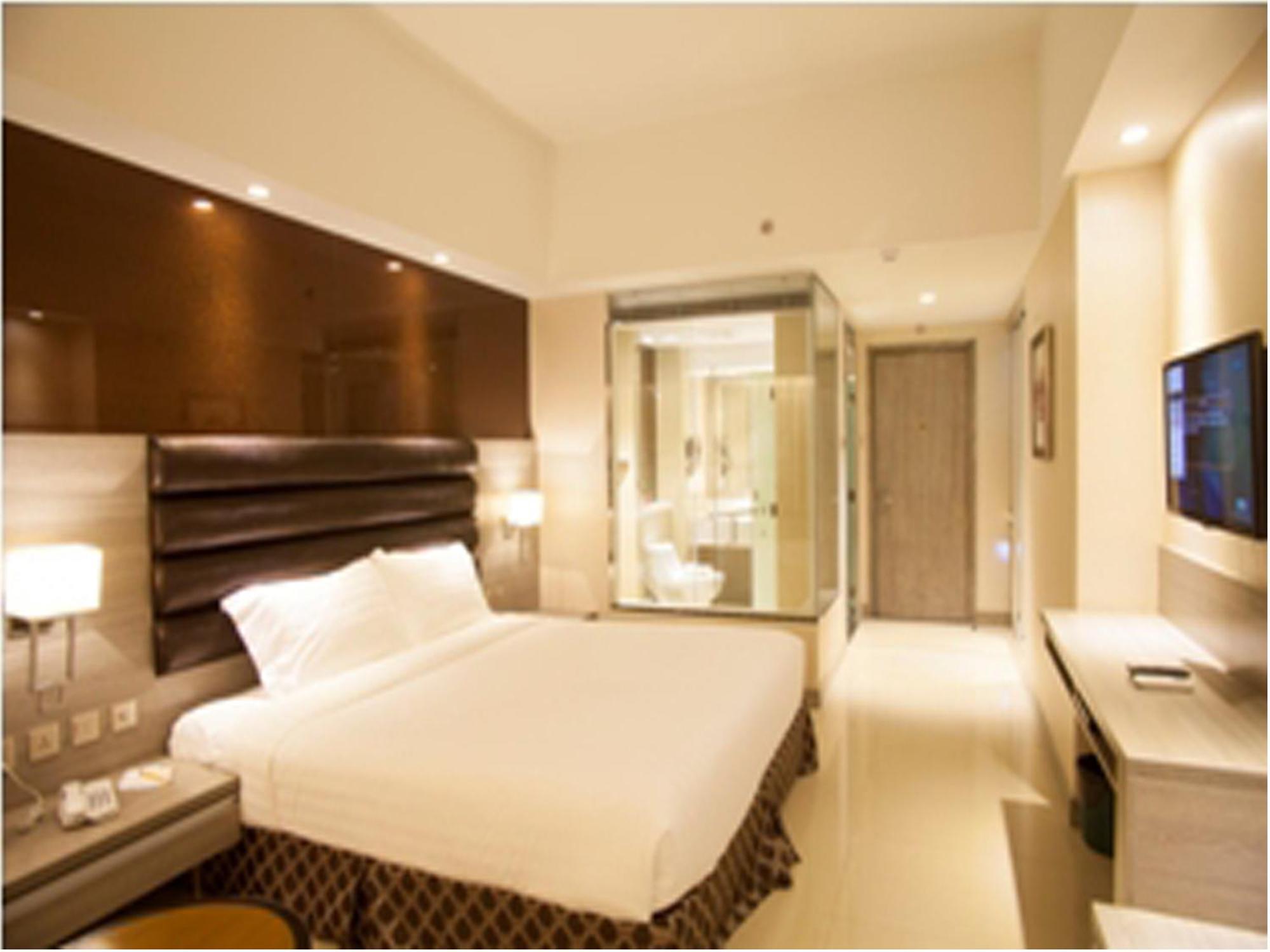 Prime 4*