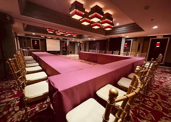 Prime Asia Hotel